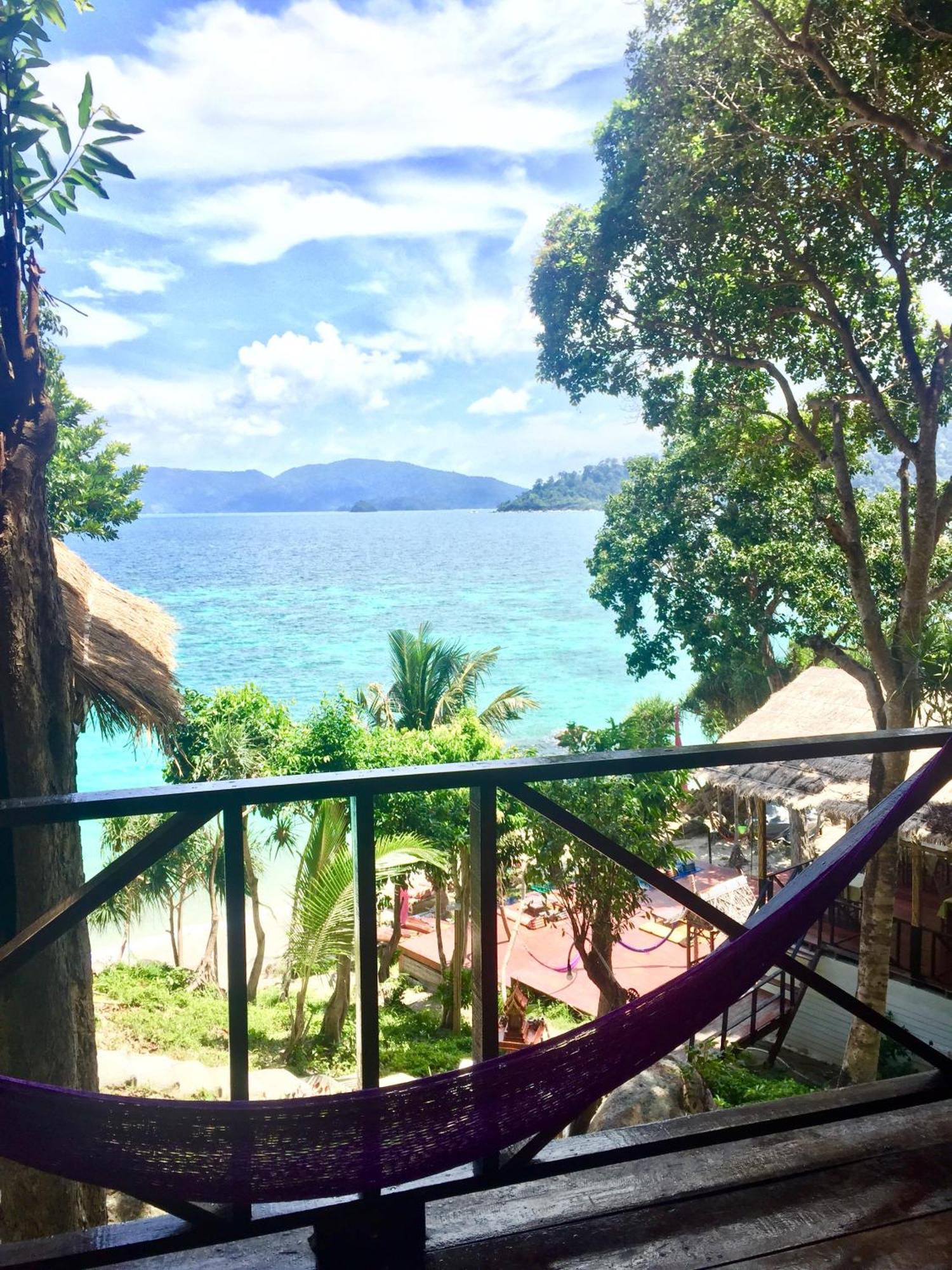 Pitiusas Beach Resort Koh Lipe Extérieur photo